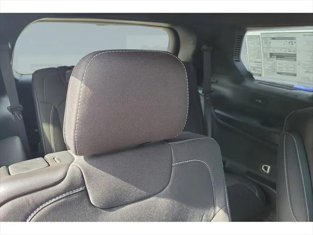2026 Jeep Grand Cherokee L Altitude 4x2