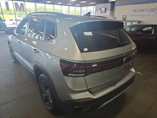 2025 Volkswagen Taos 1.5T S