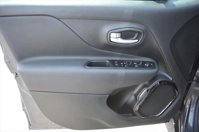 2023 Jeep Renegade Altitude 4x4