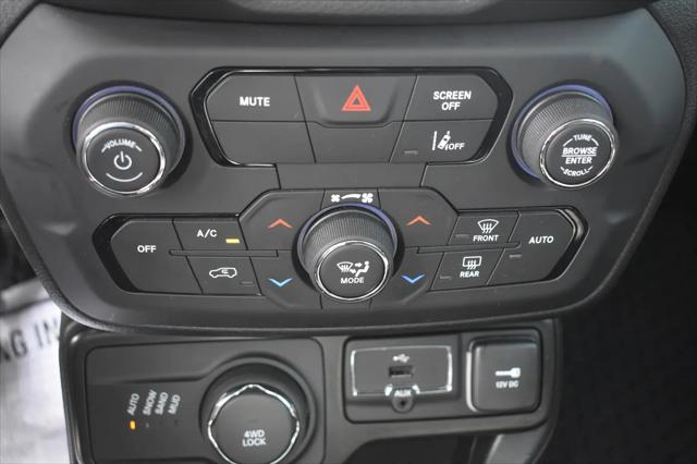 2023 Jeep Renegade Altitude 4x4