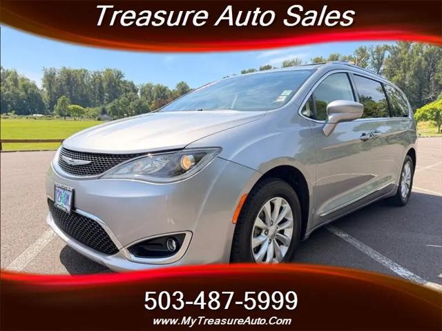 2018 Chrysler Pacifica Touring L for sale in Gladstone, OR
