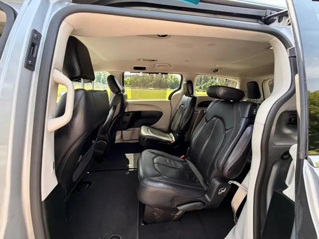 2018 Chrysler Pacifica Touring L
