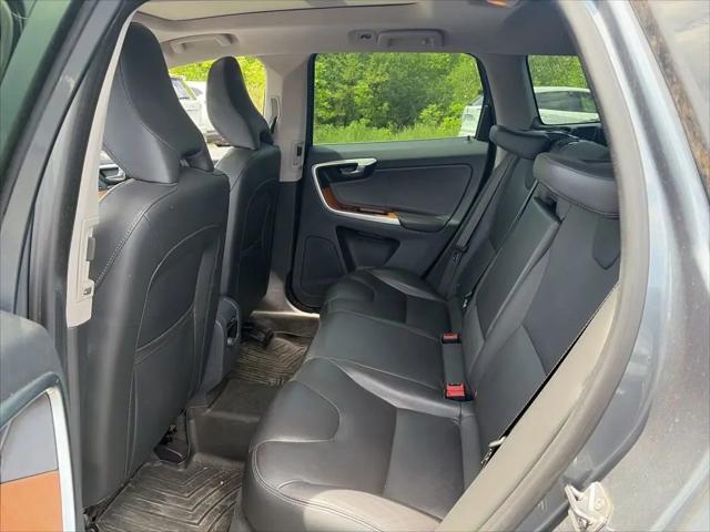 2017 Volvo XC60 T5 Inscription