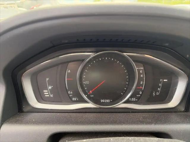 2017 Volvo XC60 T5 Inscription