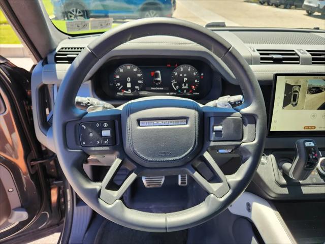 2025 Land Rover Defender 130 P500 V8
