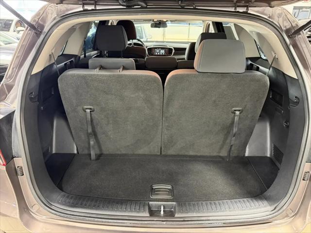 2019 Kia Sorento 2.4L LX