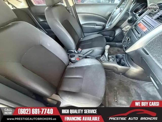 2015 Nissan Versa Note S (SR)