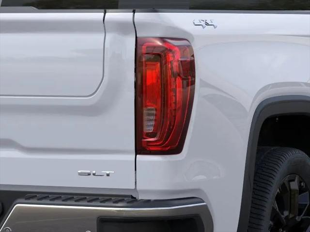 2026 GMC Sierra 1500 Crew Cab, Short Bed, SLT, 4WD