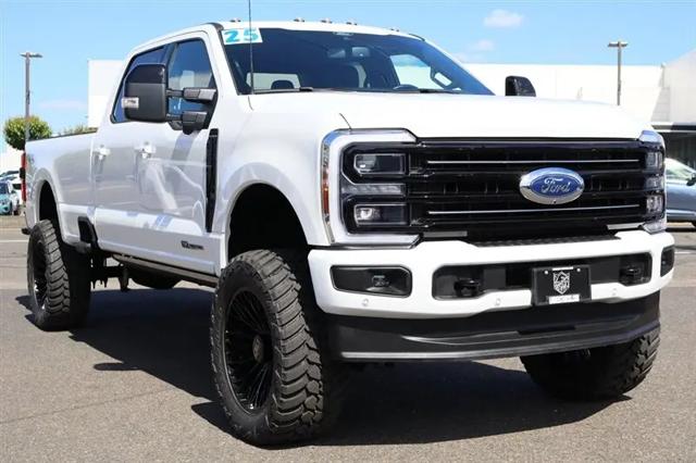 2025 Ford F-350 Platinum