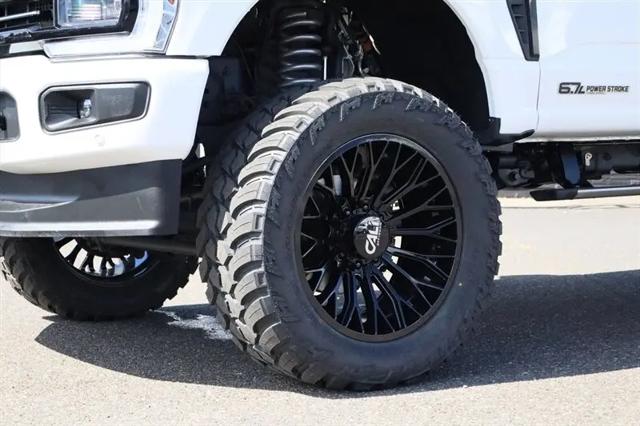 2025 Ford F-350 Platinum