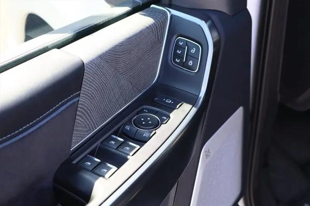 2025 Ford F-350 Platinum