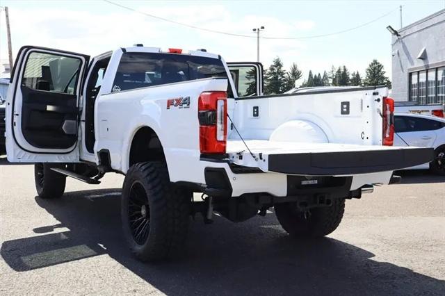 2025 Ford F-350 Platinum