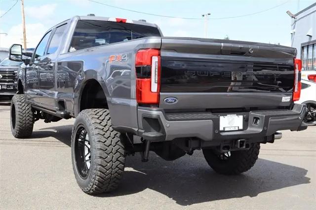 2025 Ford F-350 Platinum