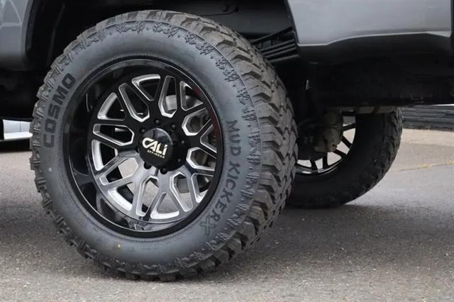 2025 Ford F-350 Platinum