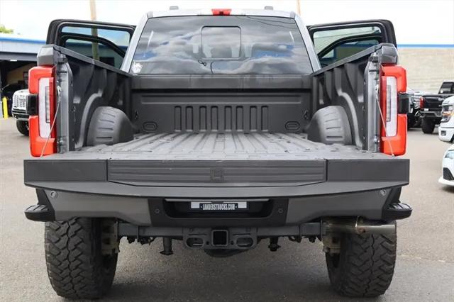 2025 Ford F-350 Platinum