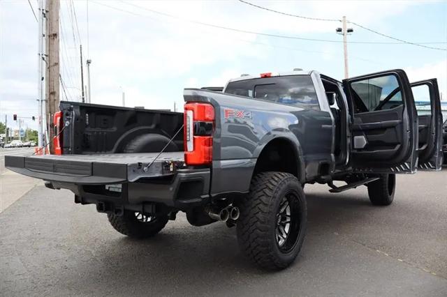 2025 Ford F-350 Platinum
