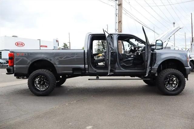 2025 Ford F-350 Platinum