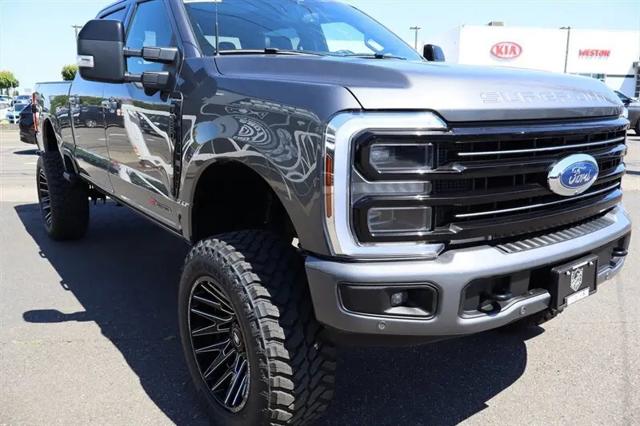 2025 Ford F-350 Platinum