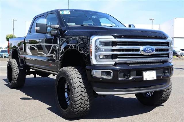 2025 Ford F-350 Platinum