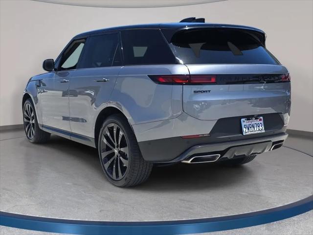 2025 Land Rover Range Rover Sport P360 SE