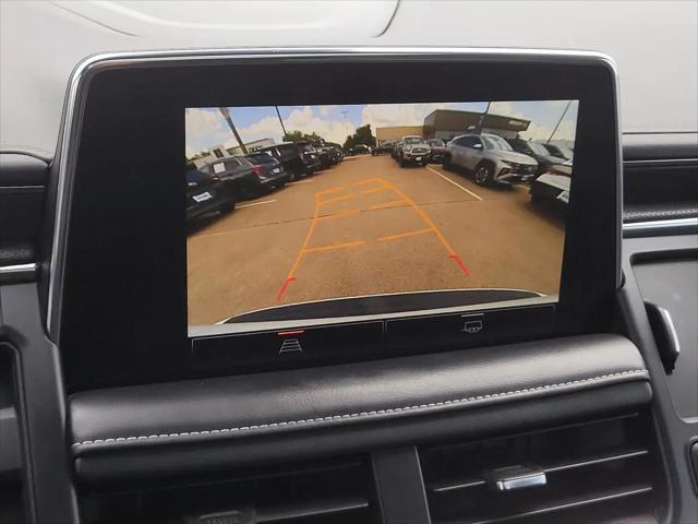2023 GMC Yukon XL 4WD SLT
