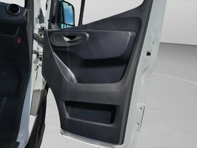 2025 Mercedes-Benz Sprinter 2500 Standard Roof 4-Cyl Diesel HO