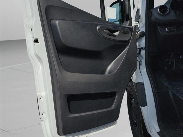 2025 Mercedes-Benz Sprinter 2500 Standard Roof 4-Cyl Diesel HO