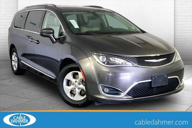 2017 Chrysler Pacifica Touring-L Plus for sale in Lees Summit, MO