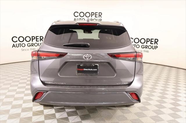 2024 Toyota Highlander LE