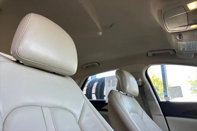 2013 Lincoln MKZ FWD
