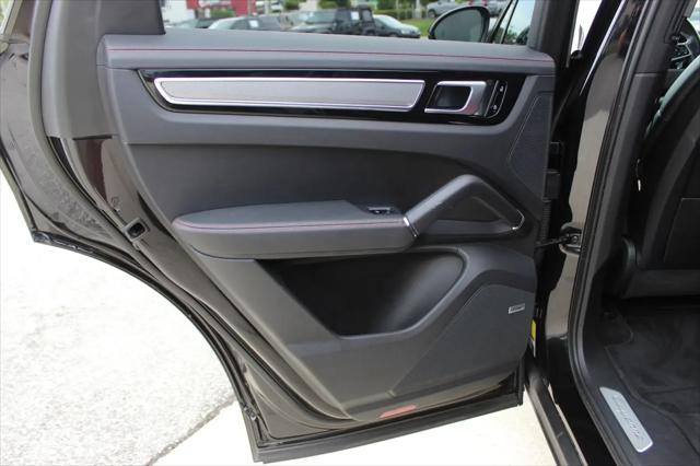 2019 Porsche Cayenne Cayenne