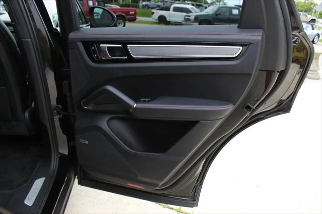 2019 Porsche Cayenne Cayenne