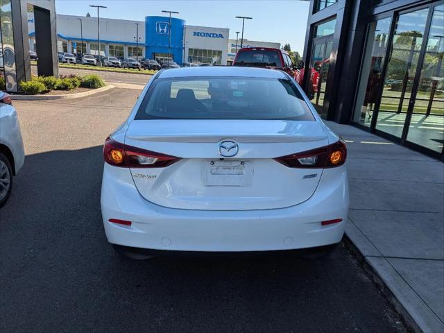 2018 Mazda Mazda3 Touring