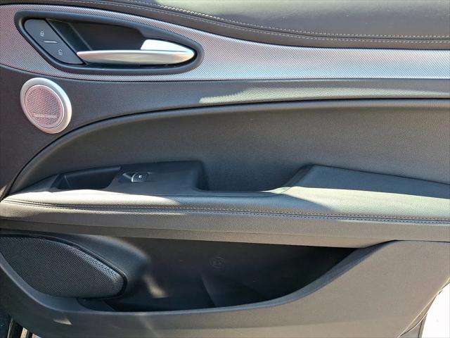 2024 Alfa Romeo Stelvio Veloce AWD