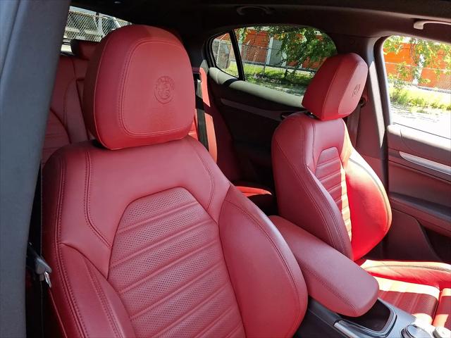 2024 Alfa Romeo Stelvio Veloce AWD