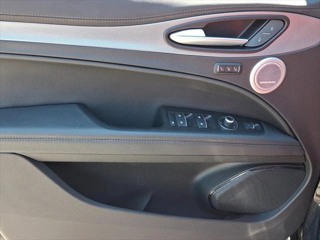 2024 Alfa Romeo Stelvio Veloce AWD