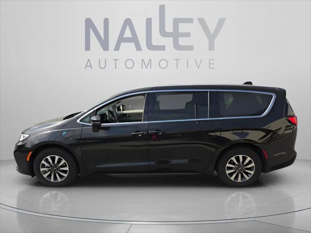 2023 Chrysler Pacifica Hybrid Touring L