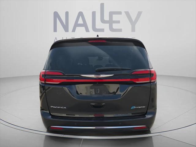 2023 Chrysler Pacifica Hybrid Touring L