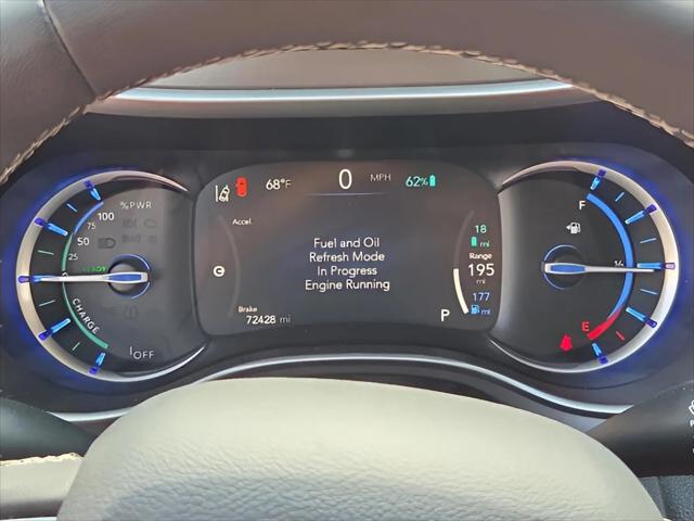 2023 Chrysler Pacifica Hybrid Touring L