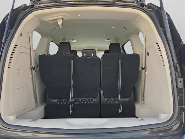 2023 Chrysler Pacifica Hybrid Touring L