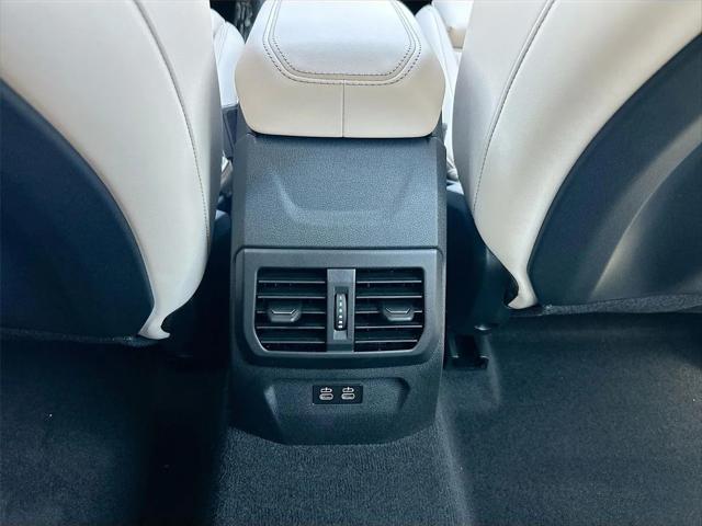 2026 BMW Coupe xDrive