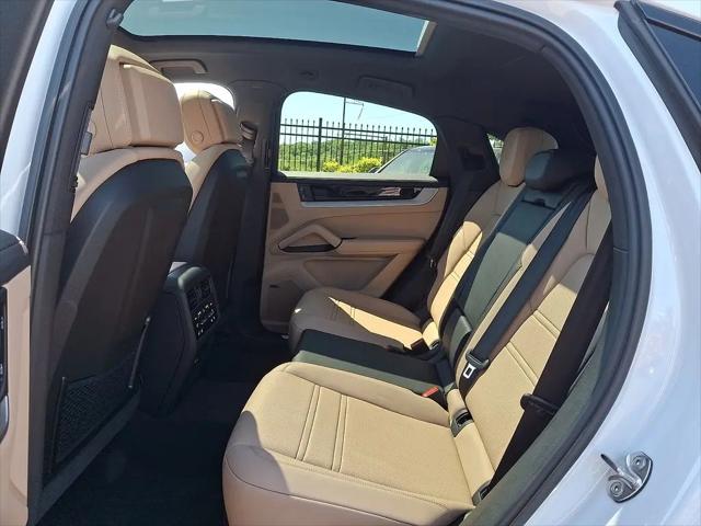 2025 Porsche Cayenne Cayenne