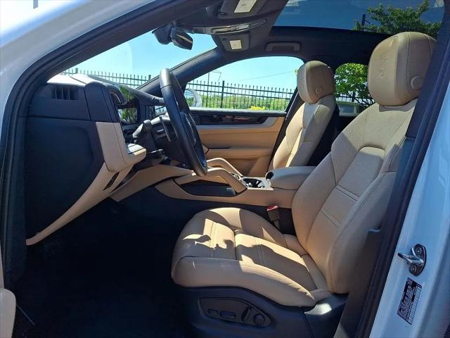 2025 Porsche Cayenne Cayenne