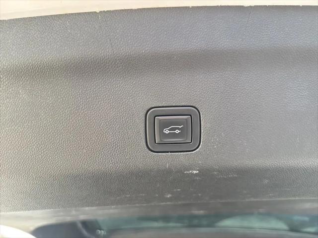 2022 Chevrolet Suburban 4WD RST