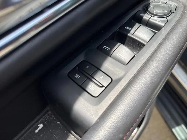 2022 Chevrolet Suburban 4WD RST