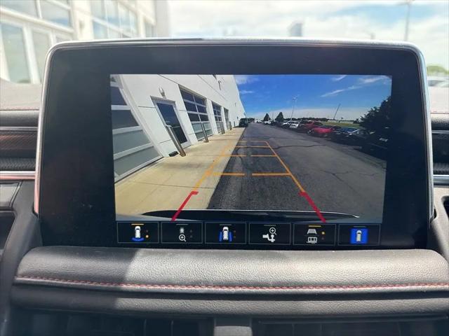 2022 Chevrolet Suburban 4WD RST