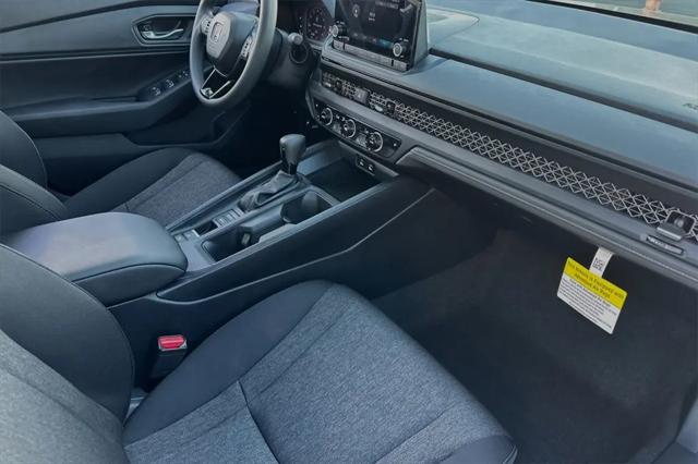 2025 Honda Accord Sedan SE