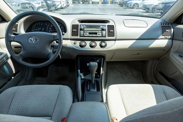 2003 Toyota Camry LE