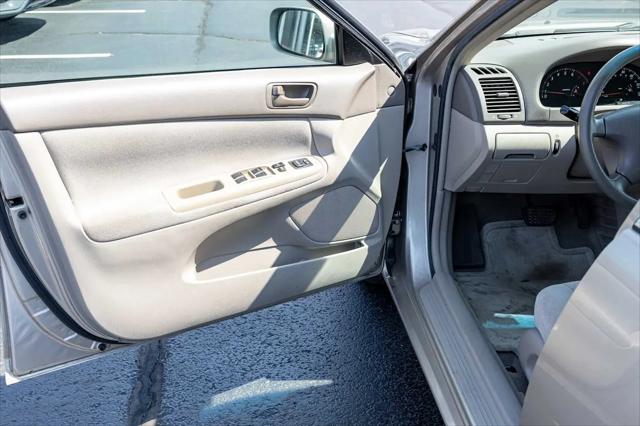 2003 Toyota Camry LE