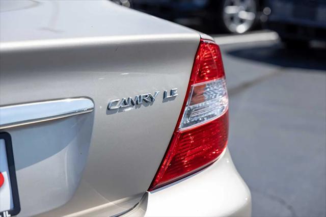 2003 Toyota Camry LE
